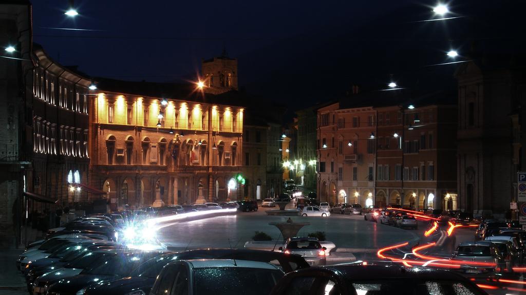 Due Torri Hotel San Severino Marche Exterior foto