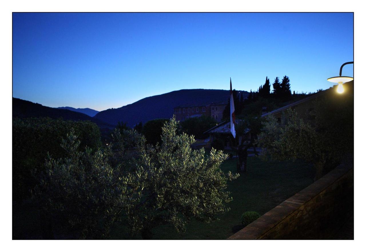 Due Torri Hotel San Severino Marche Exterior foto