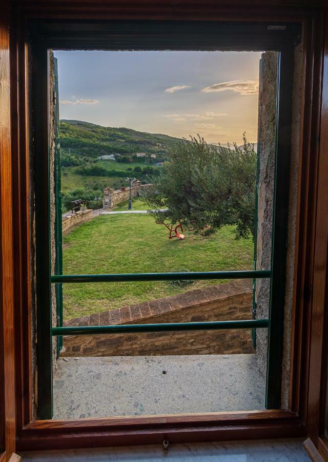Due Torri Hotel San Severino Marche Exterior foto